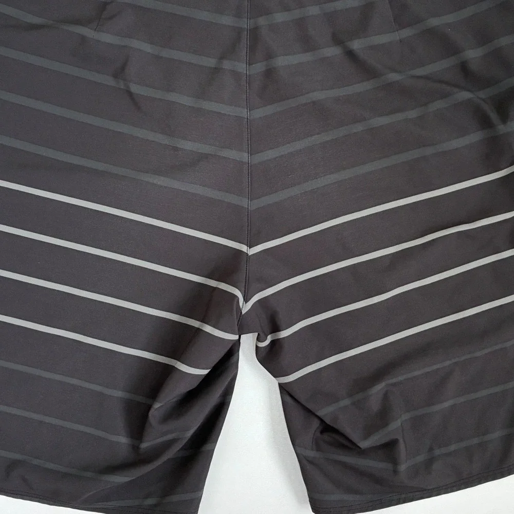 Patagonia Mens Striped Board Shorts Grey Black Teal Swim Trunks 86612 Size 36